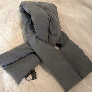 SHACI Warm Grey Puff Stuffed Scarf Cute Cosy BRAND NEW NWT in packaging